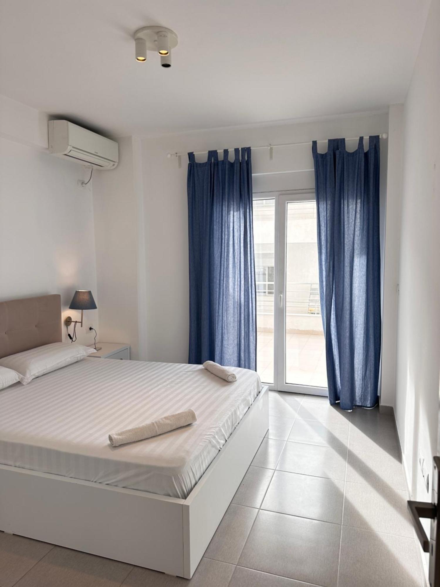סרנדה Veranda Sea View Apartment מראה חיצוני תמונה