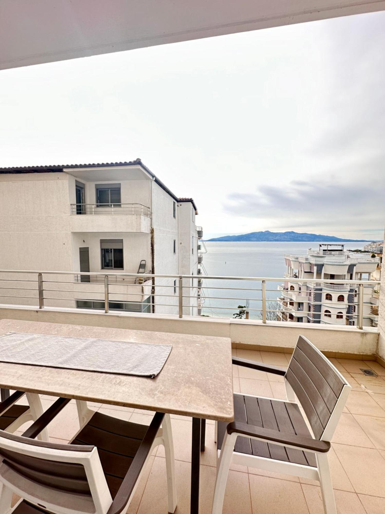 סרנדה Veranda Sea View Apartment מראה חיצוני תמונה