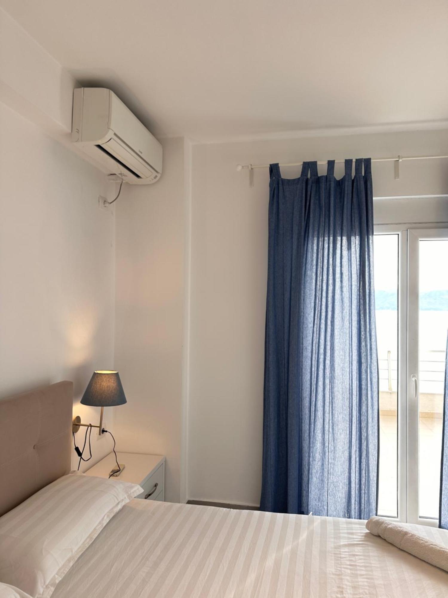 סרנדה Veranda Sea View Apartment מראה חיצוני תמונה