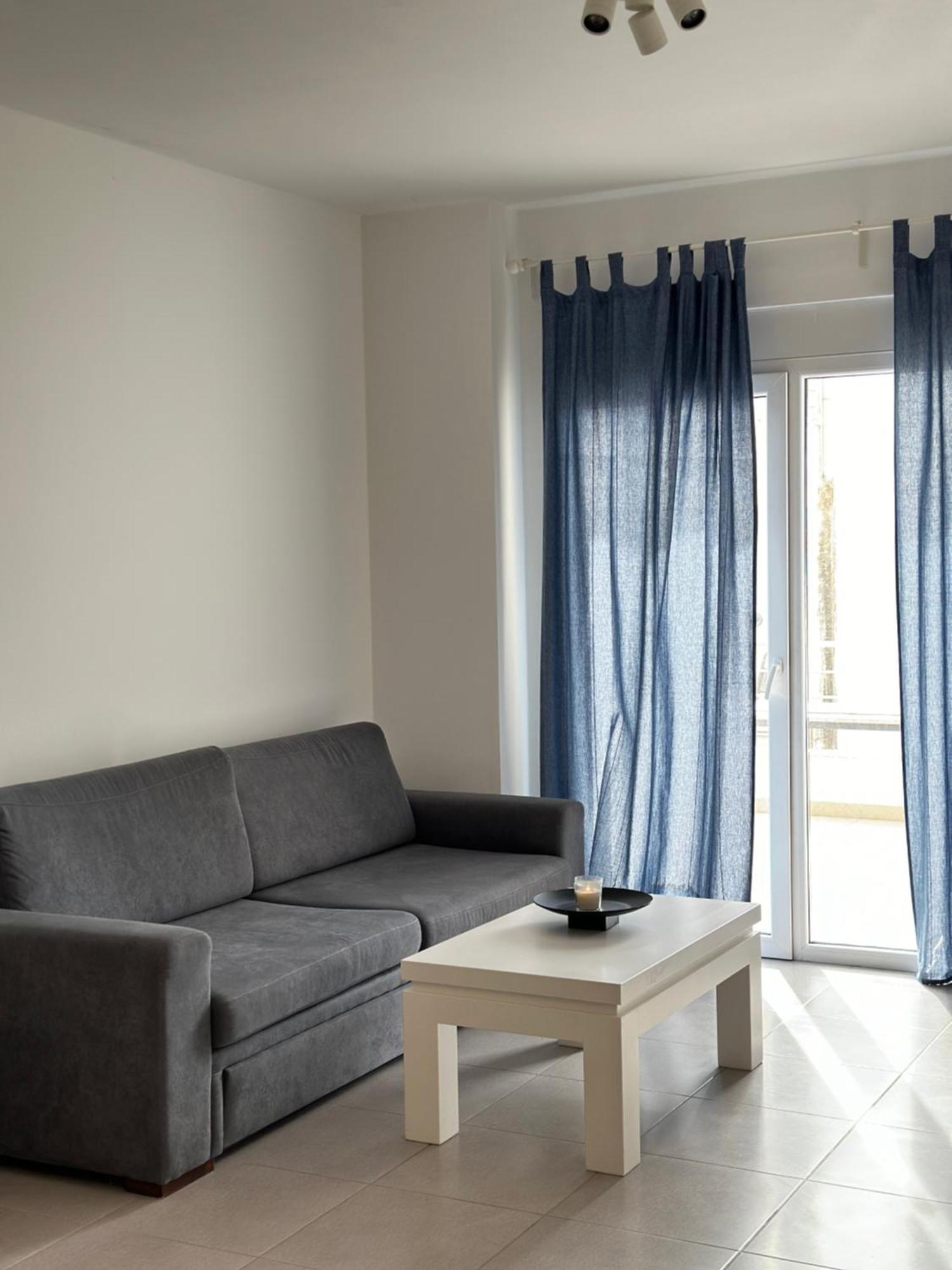 סרנדה Veranda Sea View Apartment מראה חיצוני תמונה